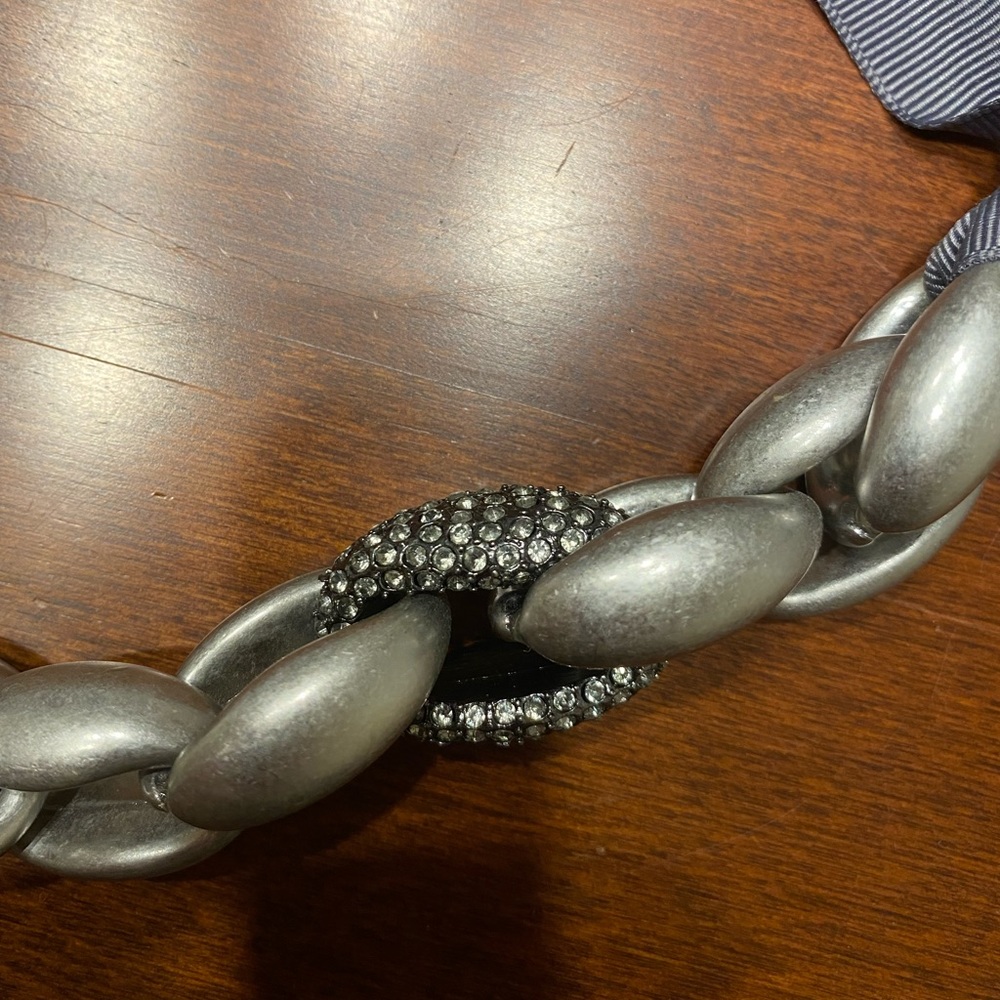 Express Necklace - Picture 3 of 6